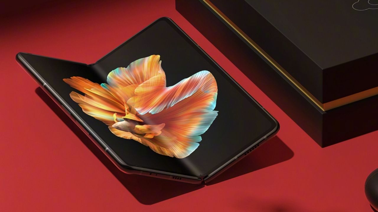 Xiaomi'nin yeni katlanabilir telefonu için çıkış tarihi açıklandı!
