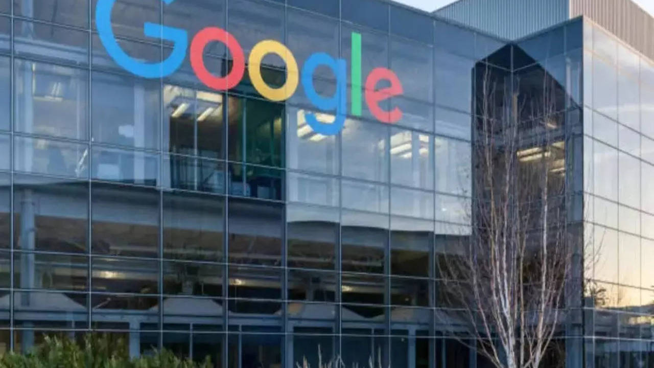 Google, Hintli tarihçi tartışmasının ardından HQ konuk konuşmacıları için kurallar koyuyor