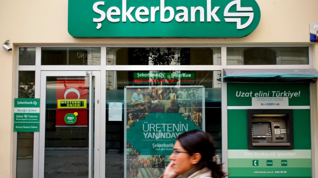 Bankalardaki Borçlarınızdan Sıkıldıysanız: Şekerbank Emekliye Borç Kapatma Kredisi Veriyor!