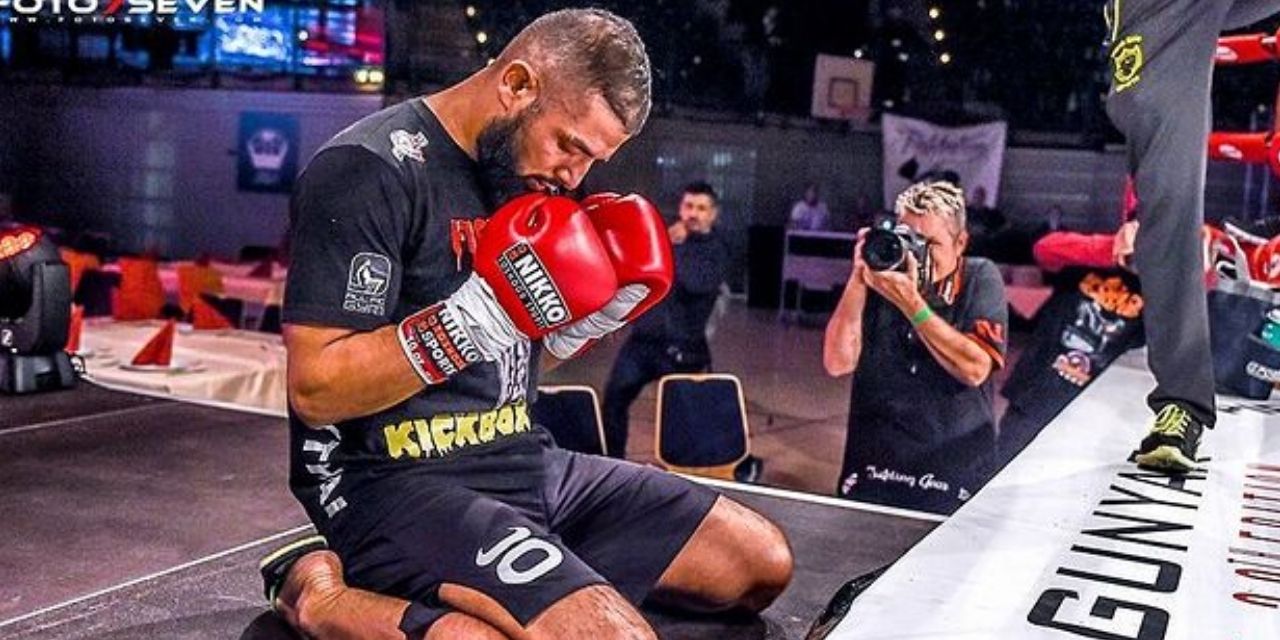 Abilerin abisi lakaplı ünlü boksör Mikail Kır Hollanda'da ringe çıkıyor