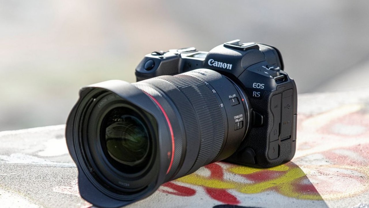 Kamera denildiğinde en iyilerinden olan Canon, telefon pazarına giriyor