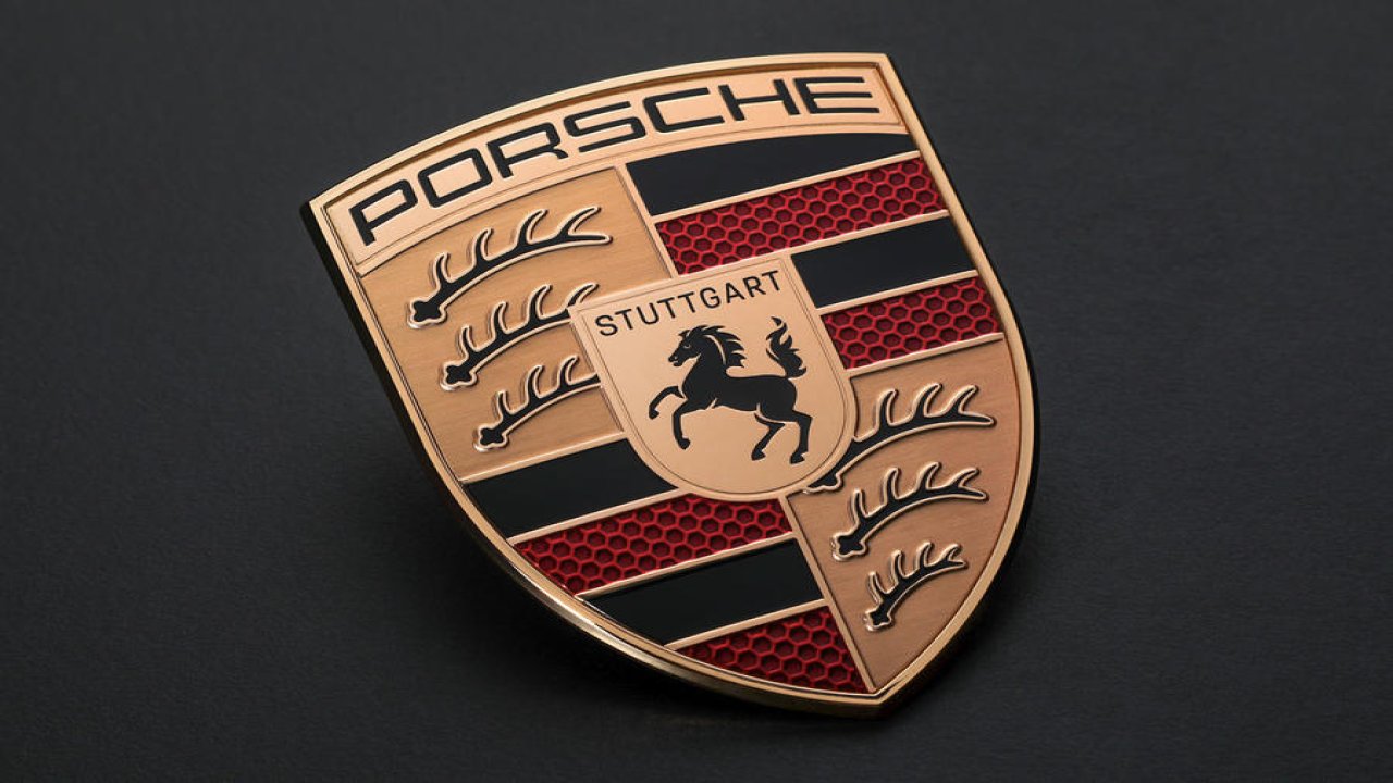 Artık araçlarında yenisini kullanacak: Porsche logosunu değiştirdi!