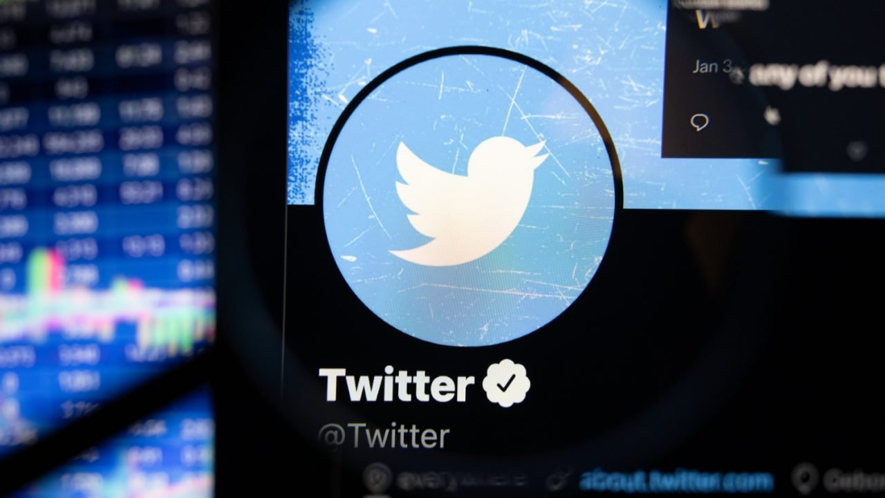 Threads büyümeye devam ederken Twitter yeni özellikler duyurdu