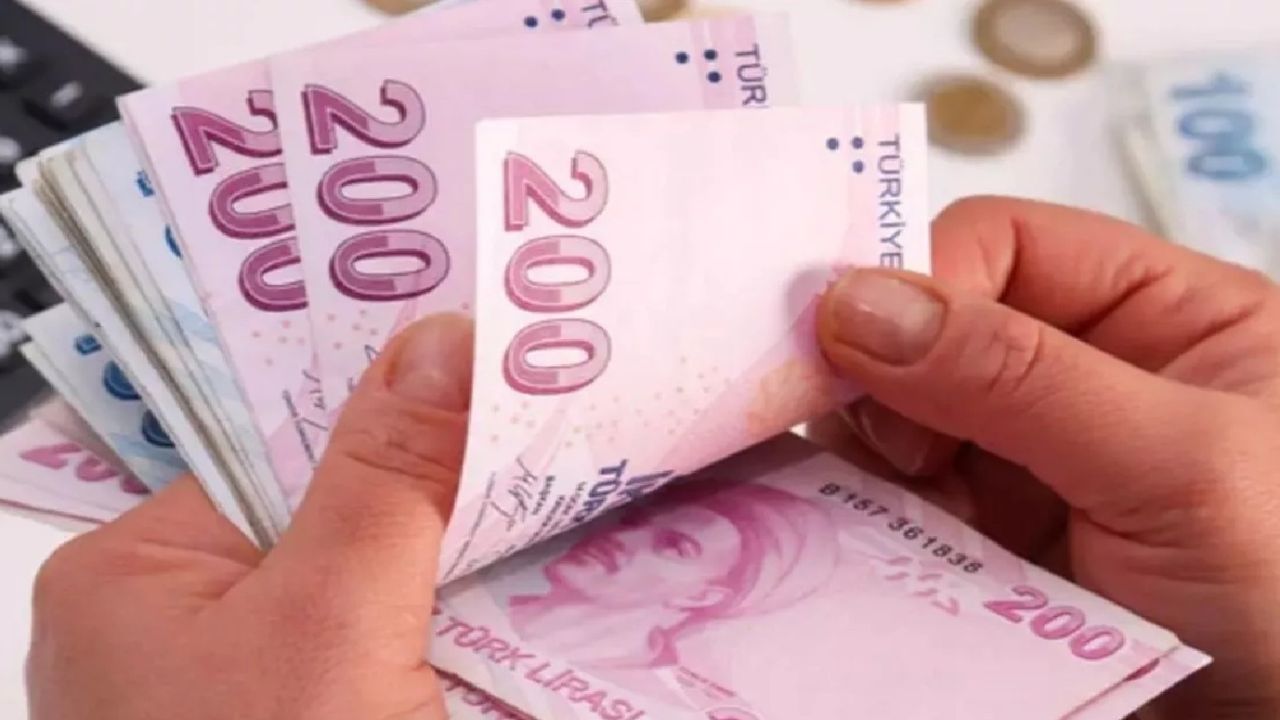 4 bankadan flaş kredi kararı! Faizsiz 15 bin TL verecekler: Başvurular açıldı