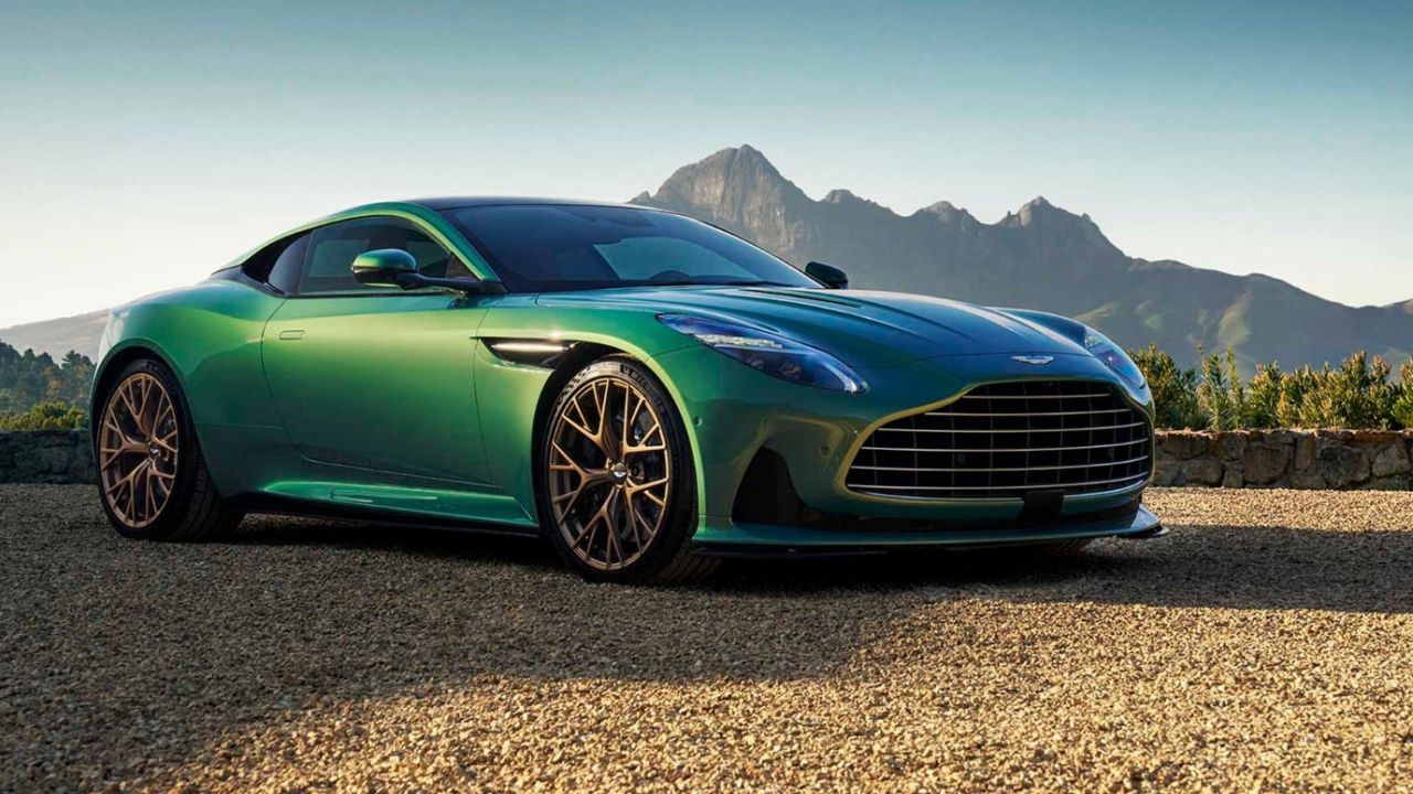 Aston Martin 110. yaş gününe özel seri çıkarıyor: 110 tane üretilecek