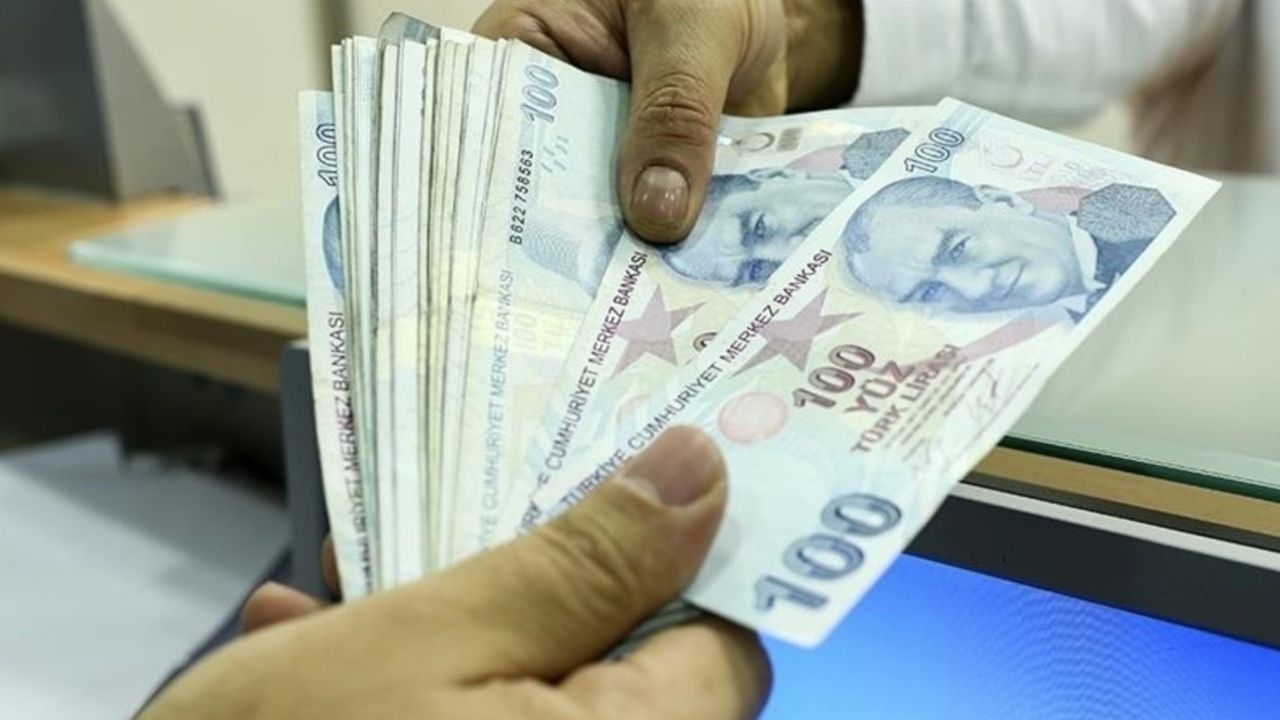 Acil borç para arayanlar o bankanın şubelerine koşacak! Faizsiz anında kredi kampanyası başladı