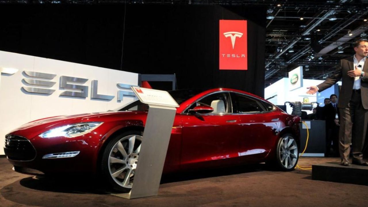 Tesla'da devir teslime az kaldı: İşte yeni CEO adayı