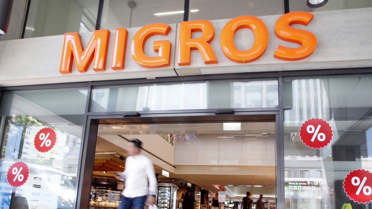 Migros makarna, ayçiçek yağı, zeytinyağı ürünlerinde indirim füzesini uçurdu! Bu fiyatlar stok yaptırır