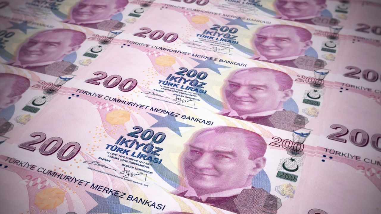 Emekliye tek seferlik 5000 TL ikramiye! Gözler o tarihe çevrildi