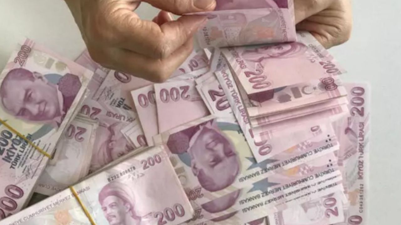 Türkiye'nin en zengin 100 kişi ve ailesi!