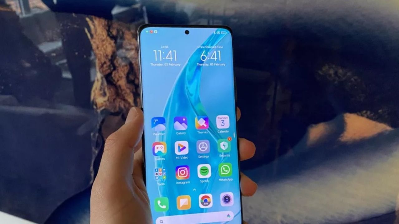 Xiaomi işletim sistemini değiştiriyor! MIUI 15'e veda edin