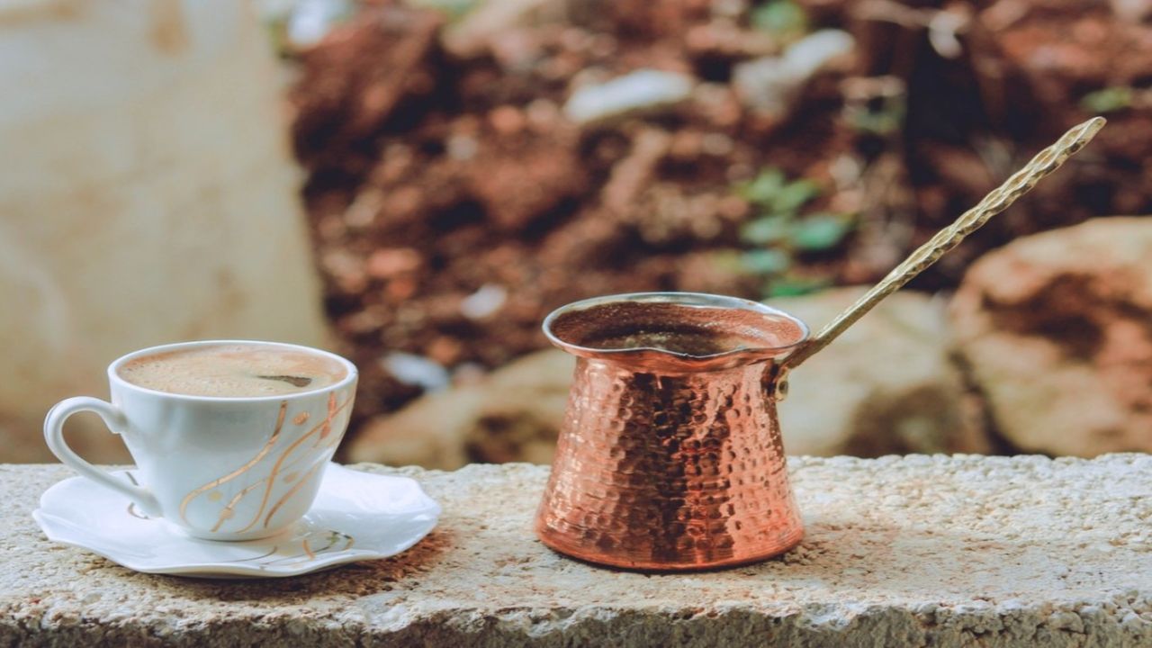 Dibek kahvesinin ilk kez duyacağınız yararları! Mocha, latte içmeyi anında bıraktıracak