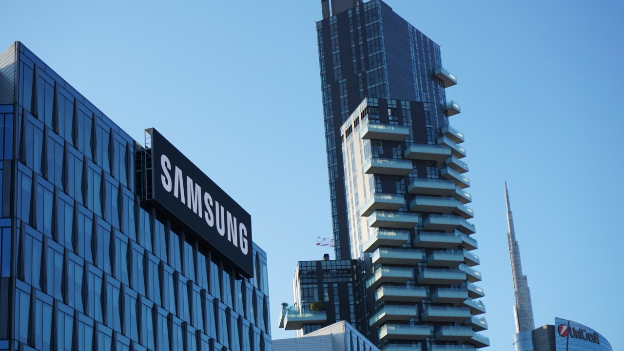 Samsung Electronics çalışanlarına yazılım bilme zorunluluğu getirdi
