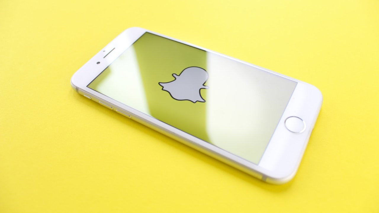 Snapchat'in tahminlerin üzerinde gelir elde etti