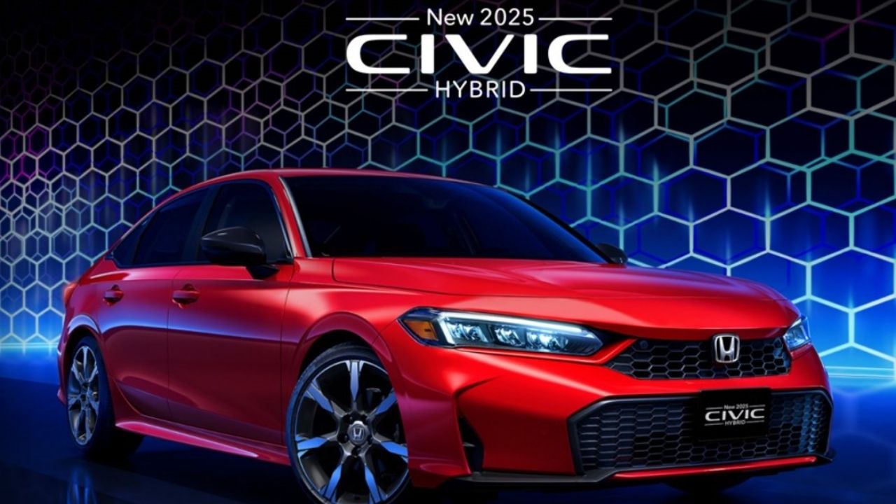 Yenilenen tasarımı ve hibrit motor seçenekleriyle karşısında 2025 Honda Civic