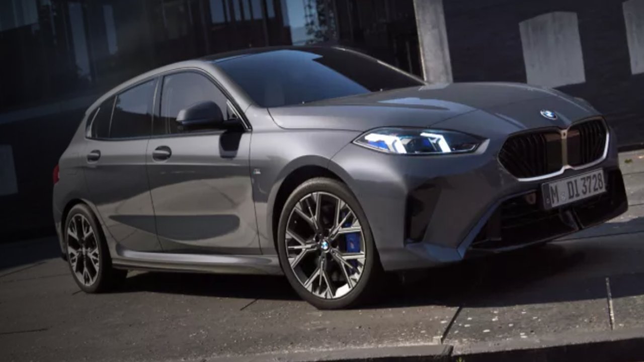 Yenilenen BMW 1 serisi: Yeni tasarım ve teknolojik donanım ile tanıtıldı