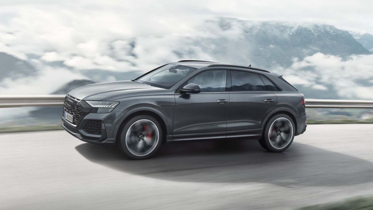 Audi'nin en güçlü benzinli otomobili RS Q8 Performance tanıtıldı