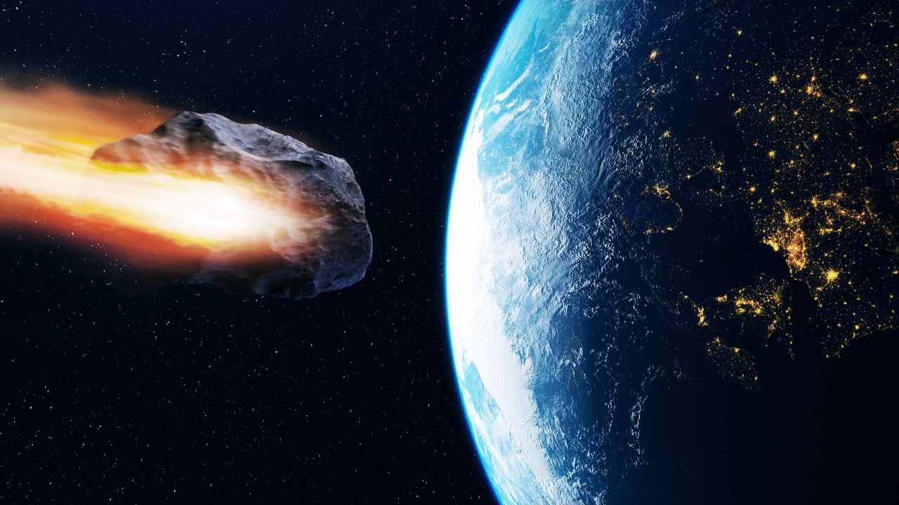 Gökdelen büyüklüğünde bir asteroit Dünya'nın yakınından geçecek